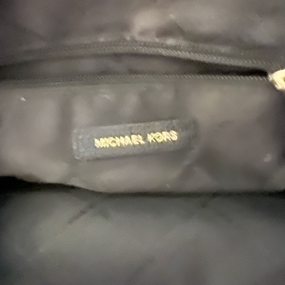 Michael Kors black over the shoulder brand new in perfect condition - Picture 2 of 4